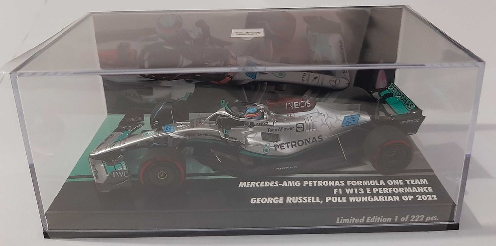 George Russell Minichamps F1 Mercedes W13 GP Hungria 2022
