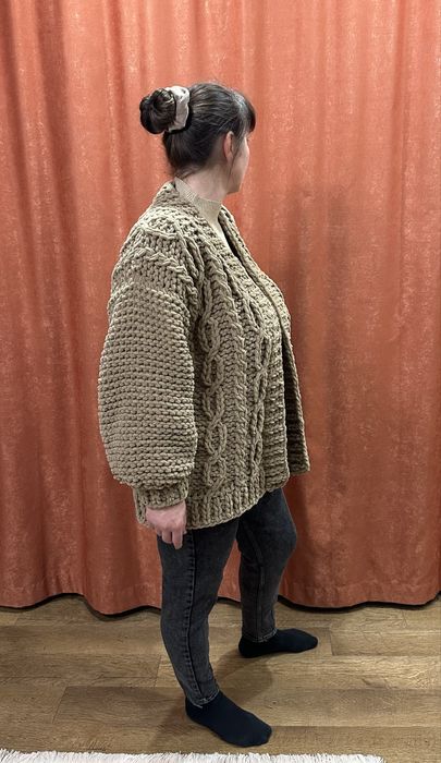 Кардиган з плюшевої пряжі