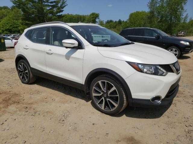 Nissan Rogue Sport Qashqai Рог спорт кашкай бампер с разборки