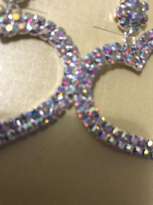 Серьги, серёжки гвоздики сердечки, сердца с камнями,блестящие вечерние