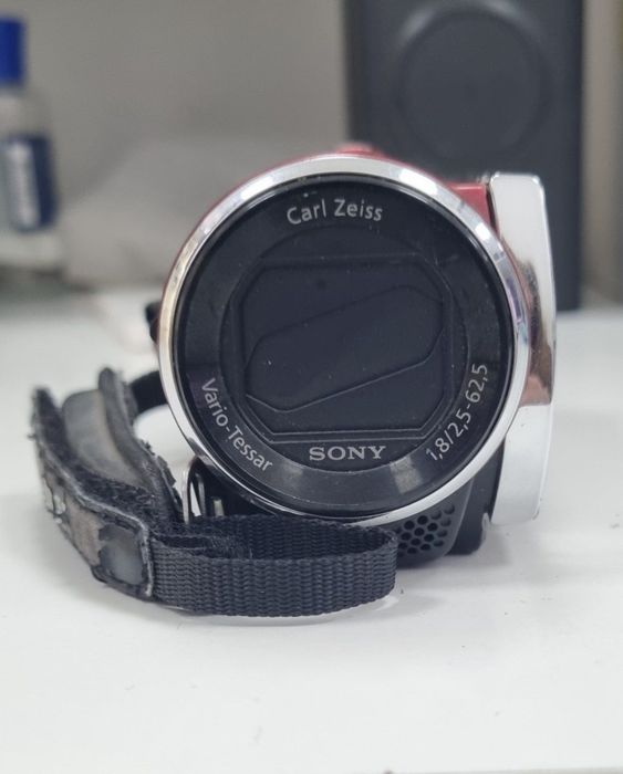 відеокамера Sony HDR- CX200E