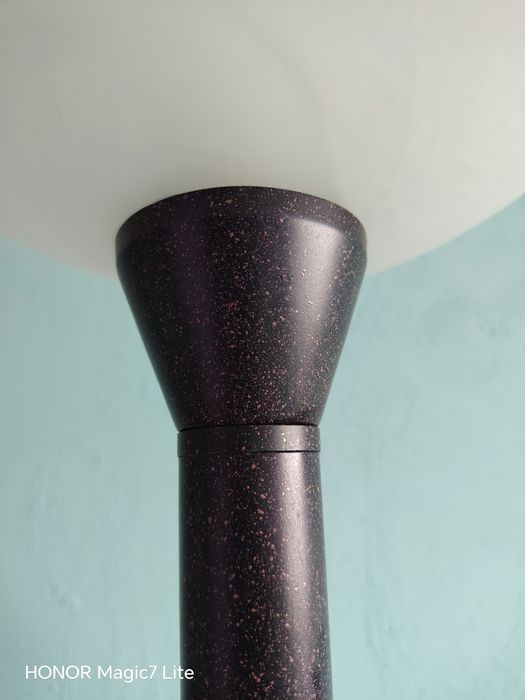 Lampa nocna stojąca