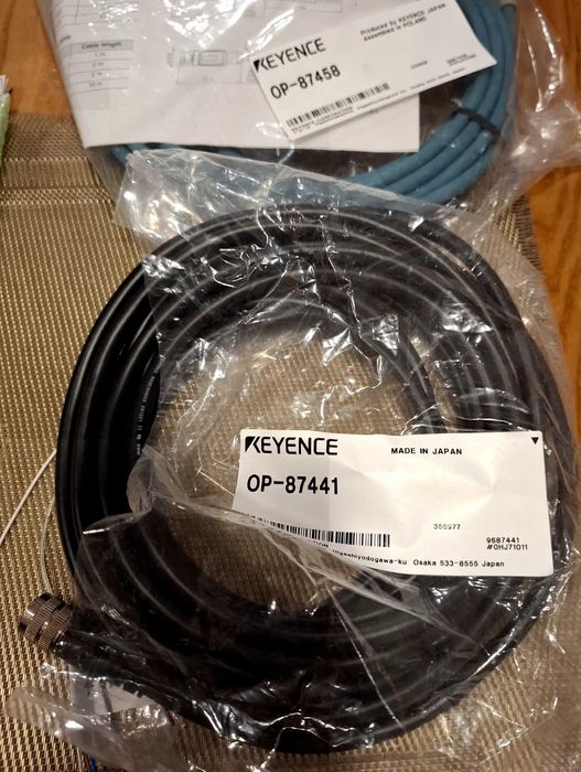 Keyence IV-50CA komplet