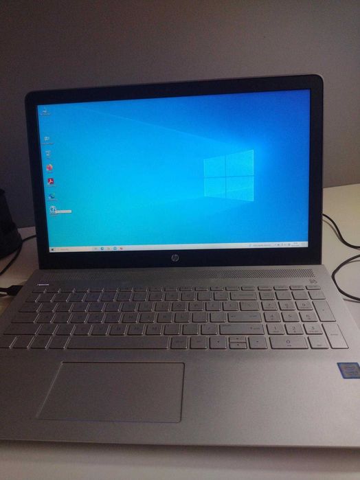Sprzedam laptopa 15-cc502nw