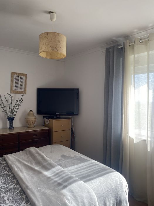 Quarto para arrendamento