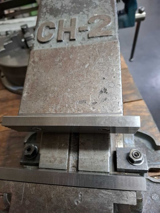 Prensa angular para fresadoras