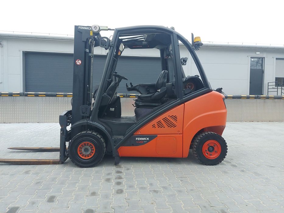 Linde H25T-02 TRIPLEX półkabina POZYCJONER Wózek widłowy