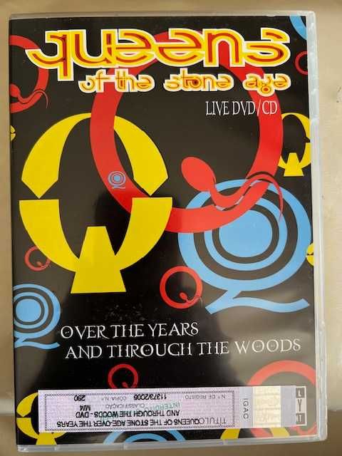 Quenns Of The Stone Age Live DVD e CD