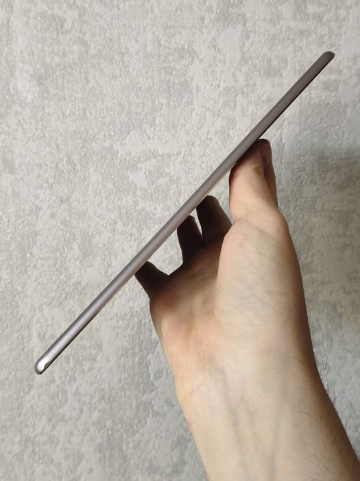 Apple iPad Air 2 покоління 128 ГБ LTE
