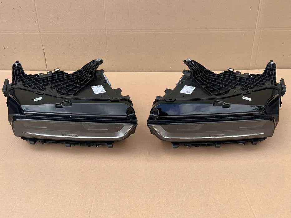 BMW G70 Фари передні, задні. Європа. USA.