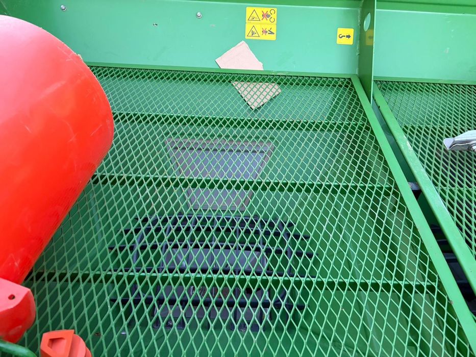 Amazone zam 1501 profis  przebieg 1027 ha idealny