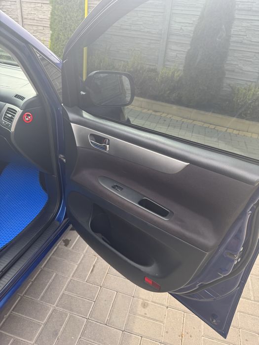 Toyota Avensis Verso D4D