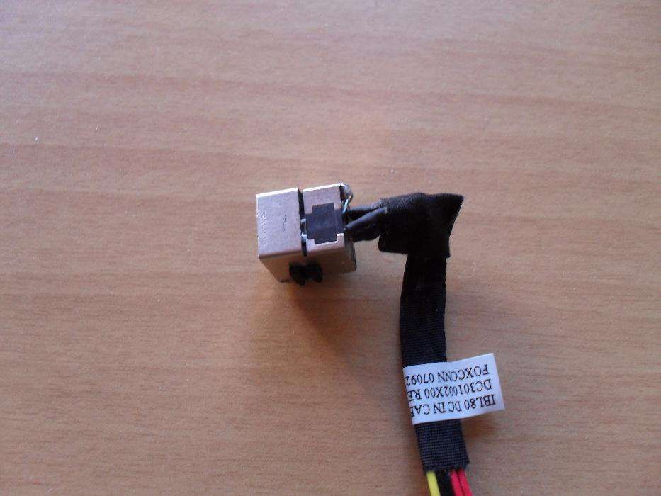 Cabo DC com fichas para portátil.