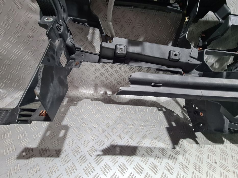 deska kokpit konsola airbag pasy opel zafira c