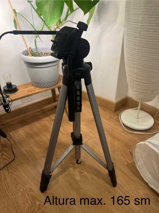 Canon 5 mark ii corpo +Cartão CF 16 GB, tripé Era PRO, controle remoto