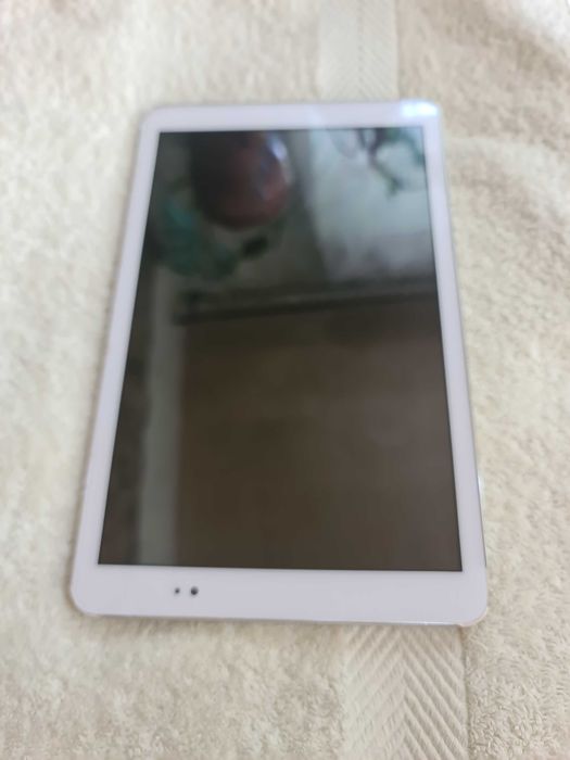 Звонящий планшет Huawei MediaPad T1. 16 GB. 10 дюймов