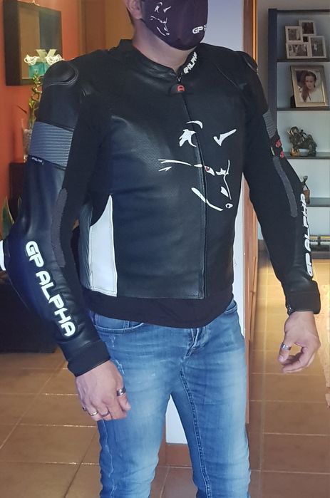 Vendo fato mota desportivo