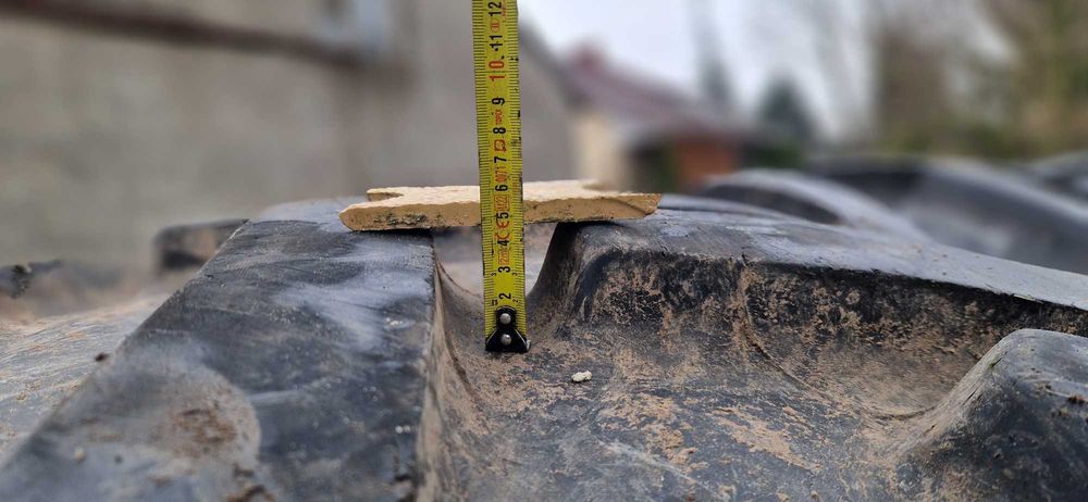 900/60r38 900/60-38 Mitas 80% bieznik