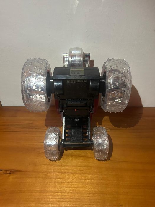 Brinquedo carro miniatura