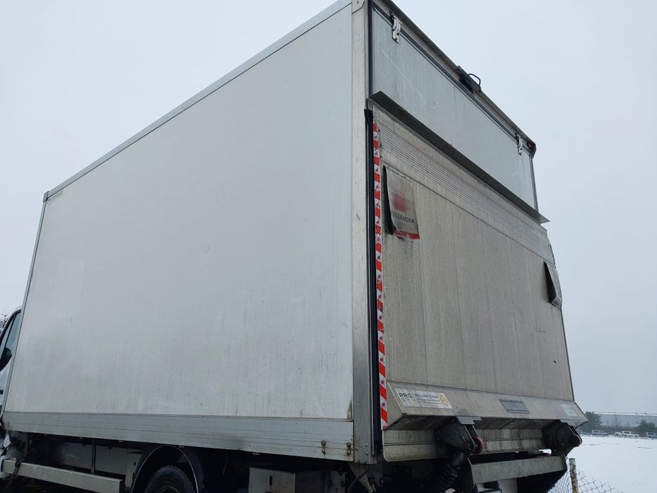 Kontener z windą  Renault Master