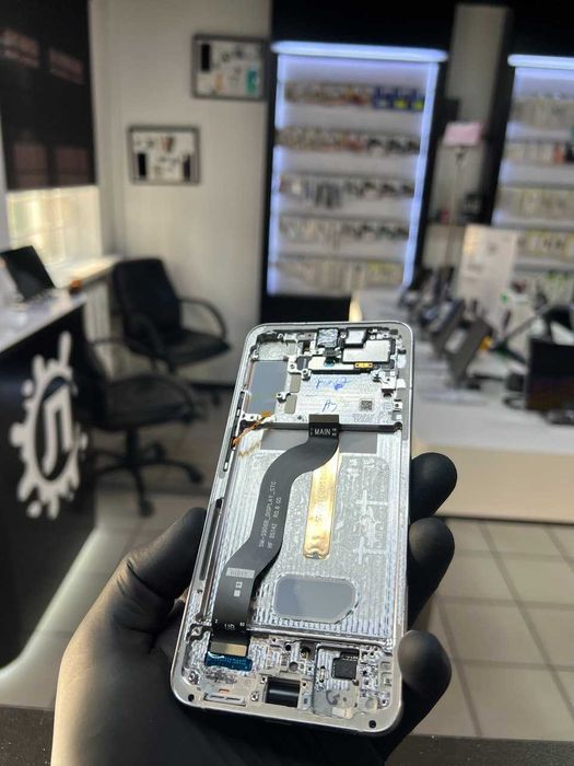 Дисплей (модуль) оригінал Samsung S22/S22+/S22Ultra (деталі в описі)