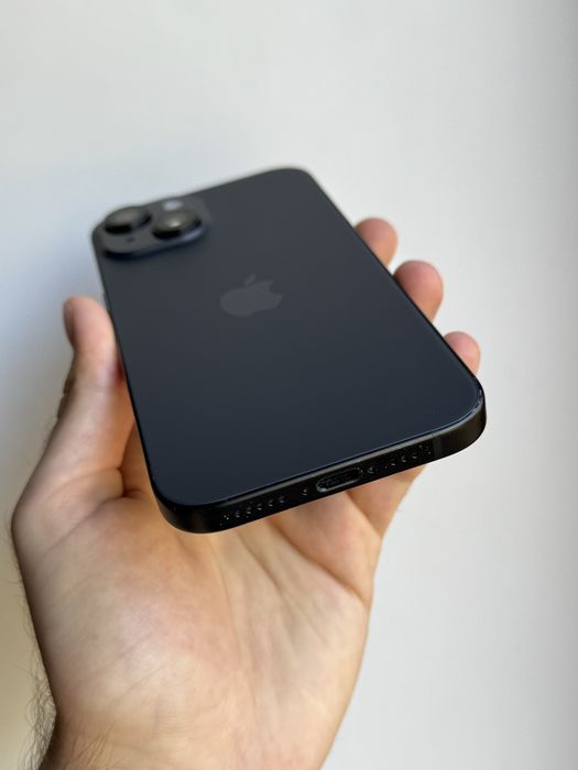iPhone 15 128 Gb Black Neverlock АКБ 86% Физическая сим