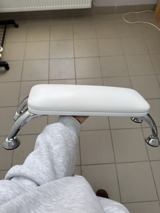 Підлокітник для манікюру