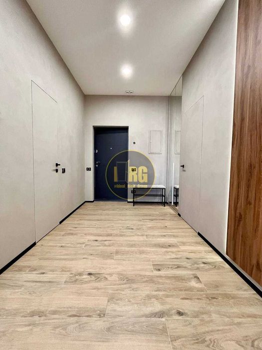 Без%, 1К, ЖК Манхеттен, Берестейский п-кт, Перша сдача, Генератор