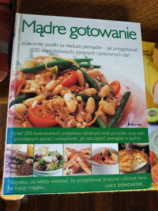 Cena za 4szt Książki kulinarne książki z przepisami z Biedronki