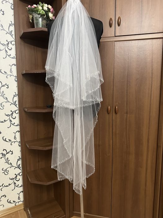 Фата весільна на замовлення.