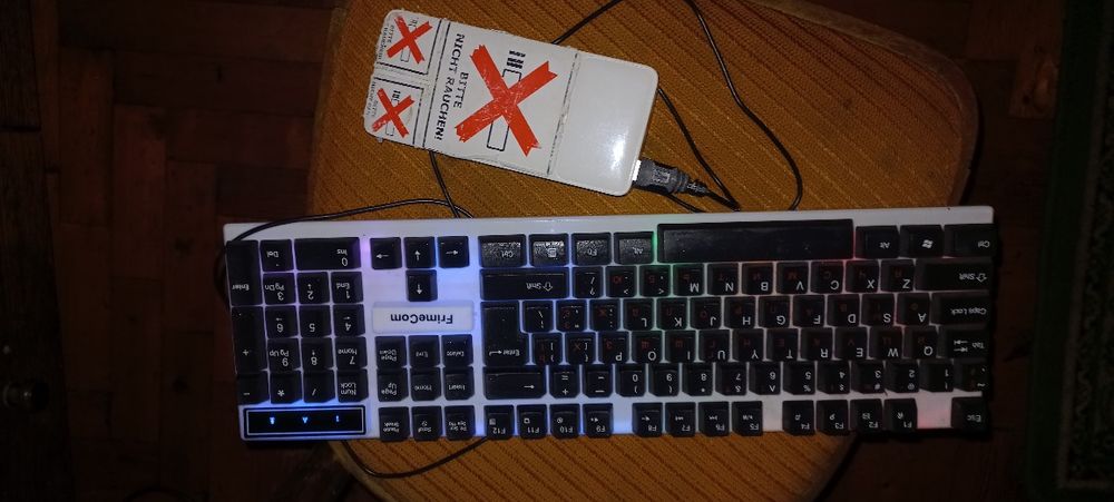 Клавиатура с подсветкой
