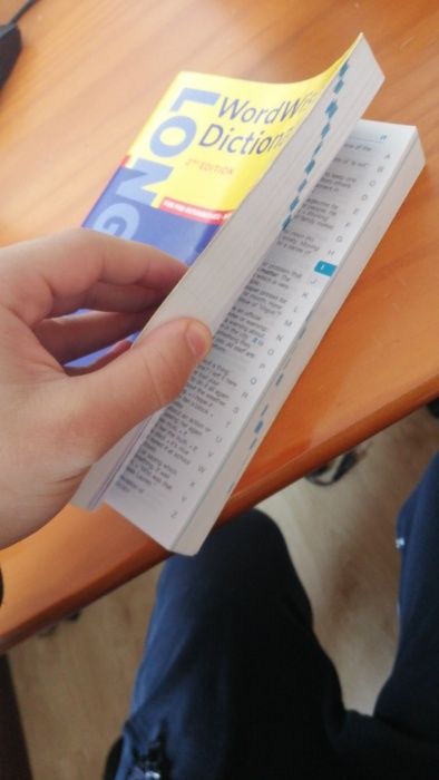 Dicionário (Inglês-Português e Português-Inglês)