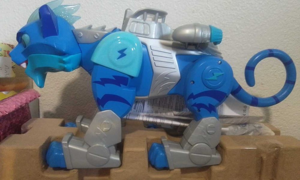 PJ Masks Animal Power Power Cat Hasbro novo em caixa