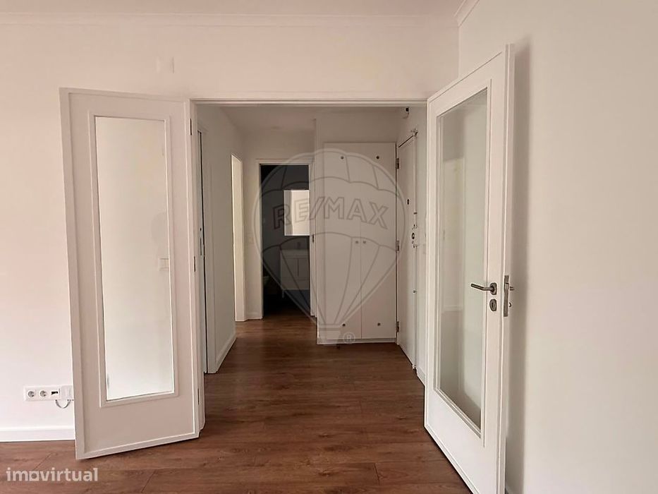 Apartamento T1 para arrendamento