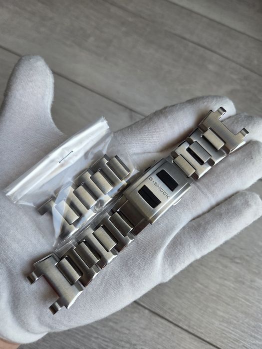 Oryginalna bransoleta Casio G-Shock MTG-S1000D-1A4 Kardynał