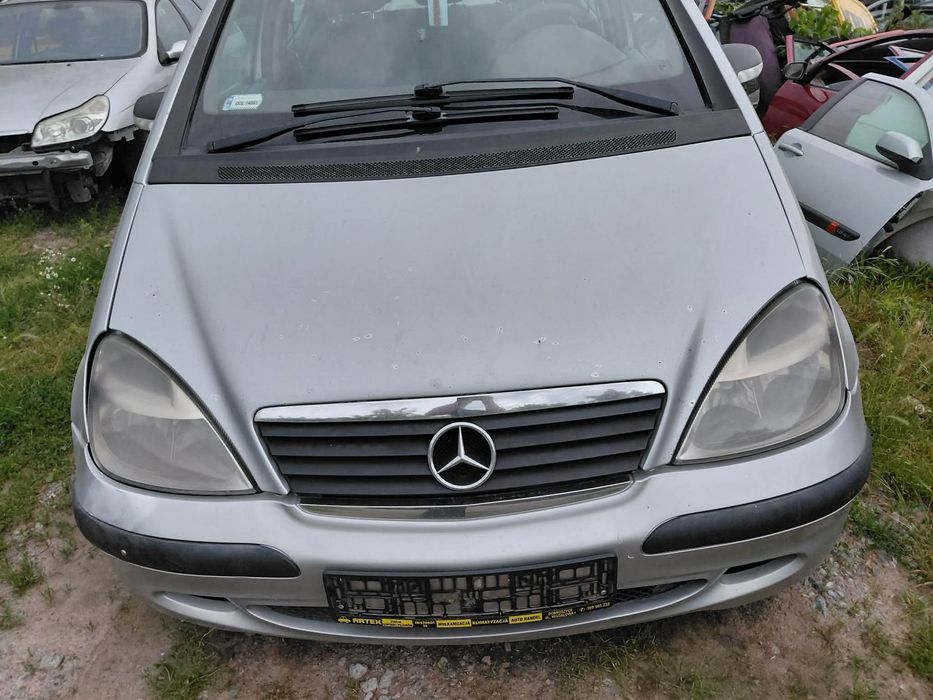 CZĘŚCI MERCEDES-BENZ A KLASSA A170 MASKA PRZÓD SZARA