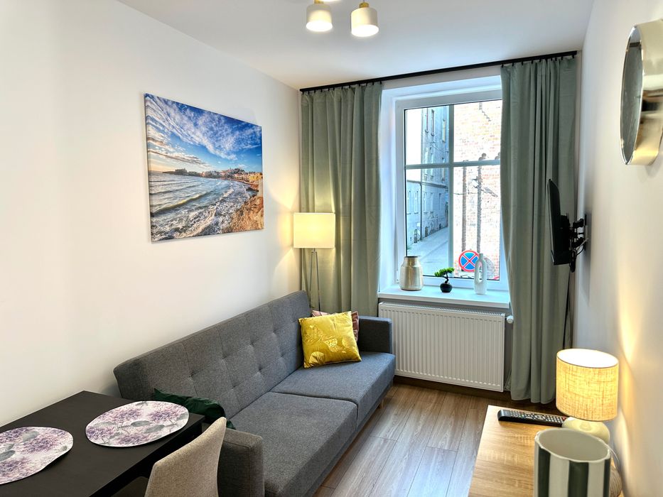 2 Pokoje 30 m² | 2200 zł Całość +prąd | Centrum Bytomia | Bez Prowizji
