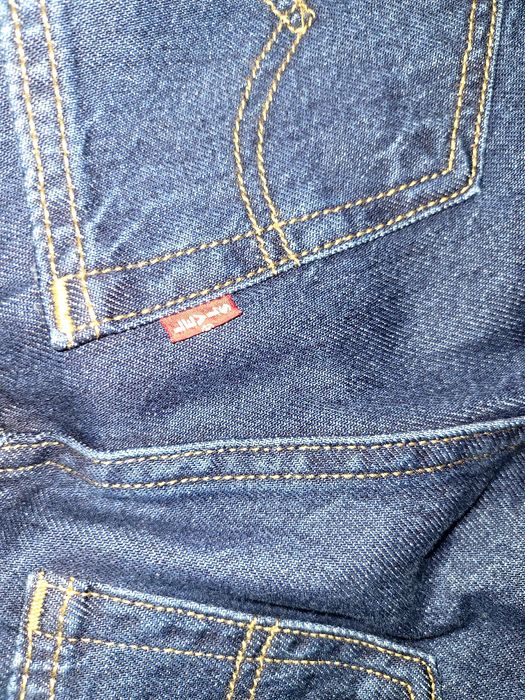 Calças Levis W 25 L 30 para mulher novas com etiqueta
