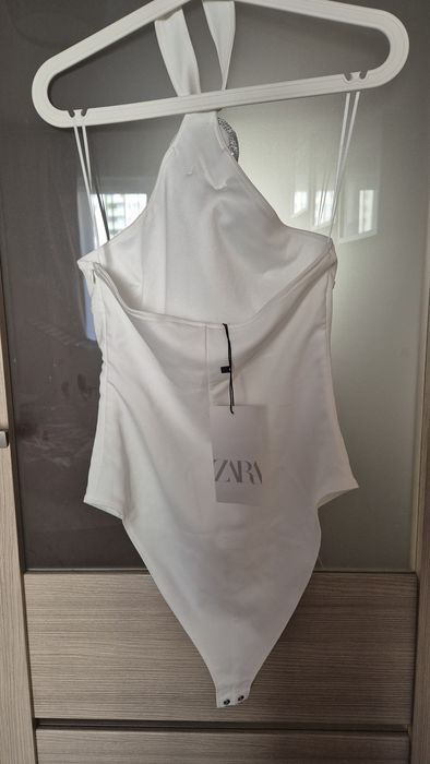 Białe body Zara S nowe