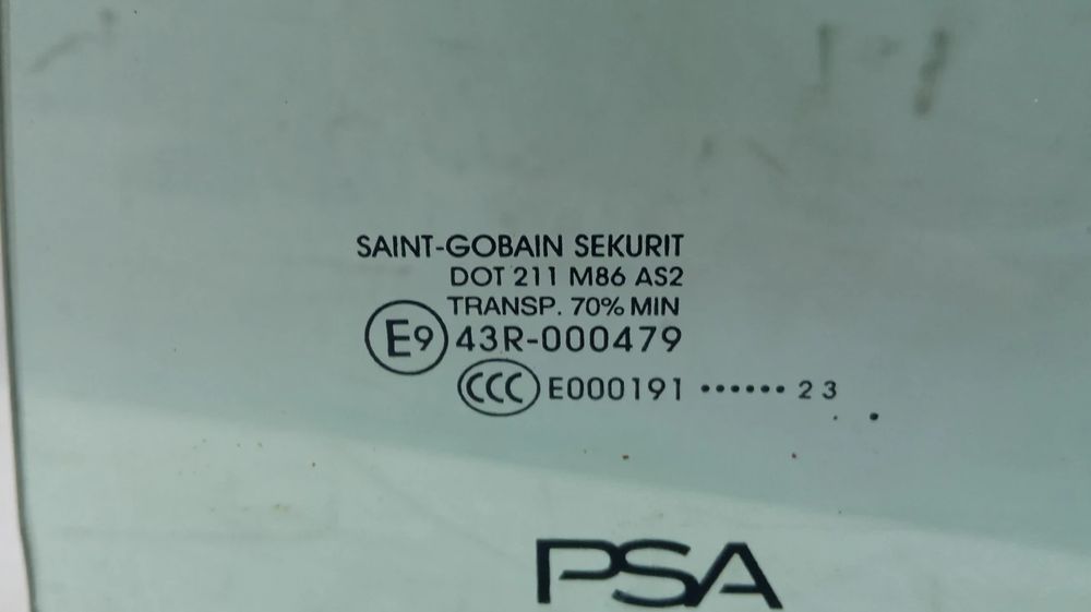 Vidro porta trás esquerdo CITROËN C4 III