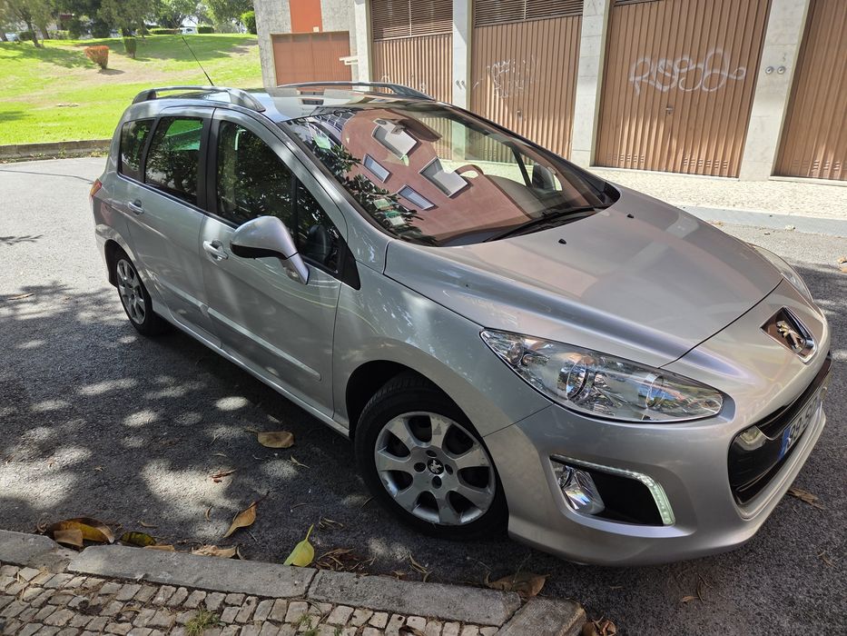 Peugeot 308 Sw 7 Lugares BlueHdi 120cv