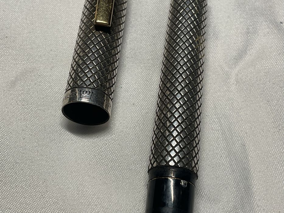 Caneta tinteiro em prata da Sheaffer