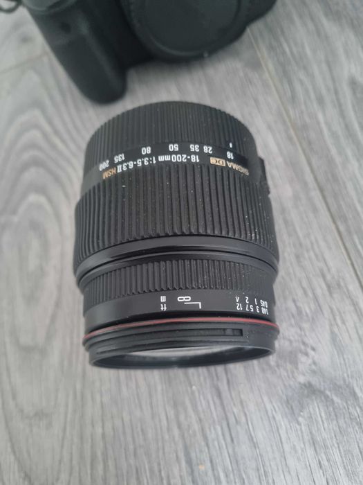 Фотоапарат Canon EOS 80D