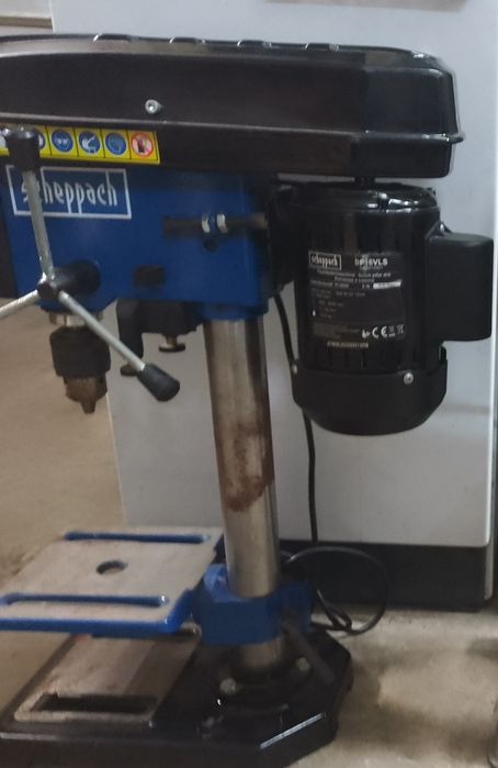 Настільний свердлильний верстат з Німеччини