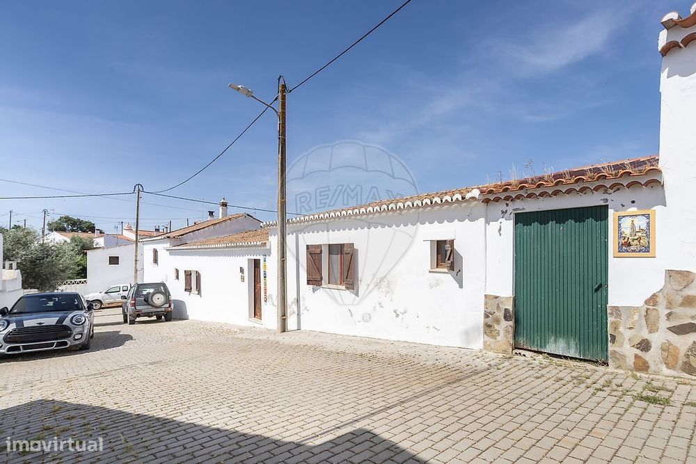 Moradia T6 para venda