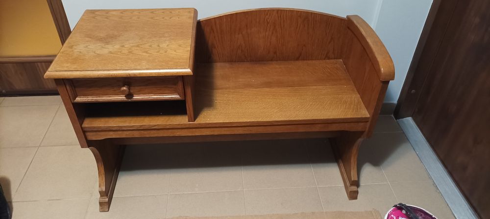 Ławeczka drewniana z szufladą do przedpokoju