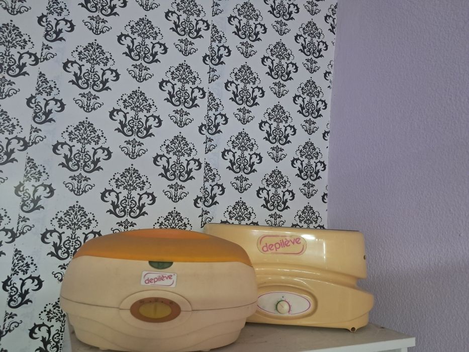 Maquina Parafina/ Pedicure  &  Manicure