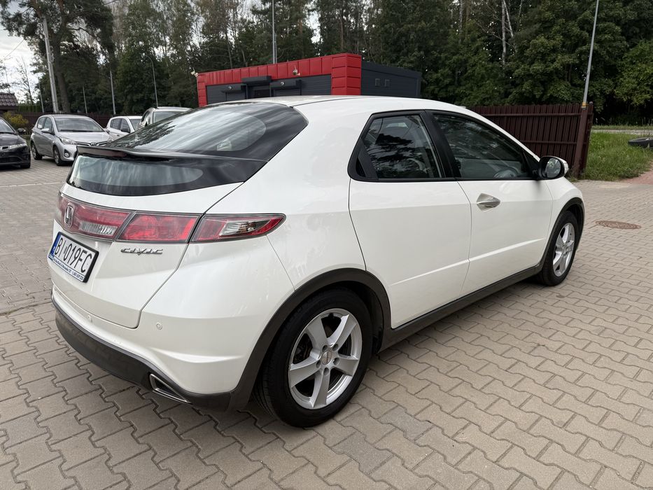Honda Civic 2011r 1,4 ben + Gaz