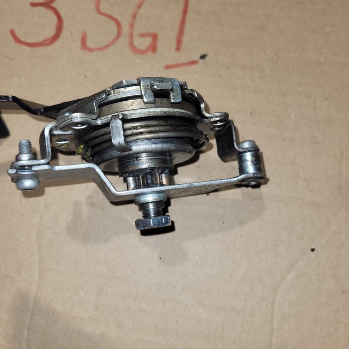 Dźwignia mechanizm podnoszenia fotela vw passat b6 2008r