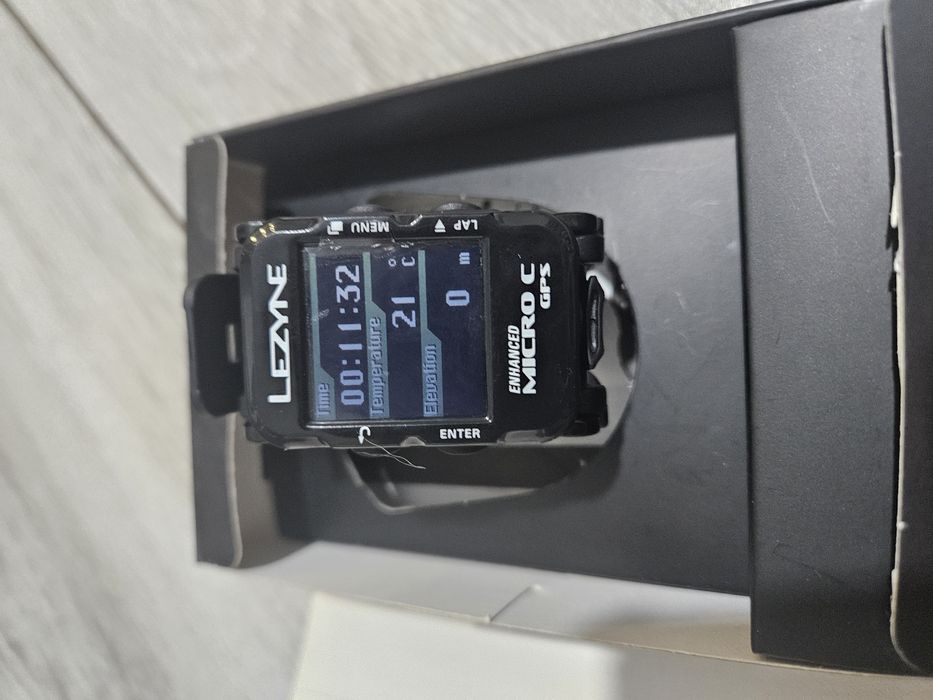 Lezyn c gps watch нові
